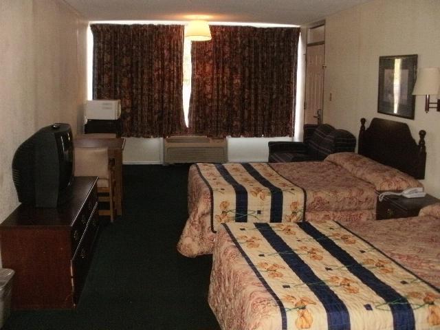 Holiday Motel - Whiteville Номер фото